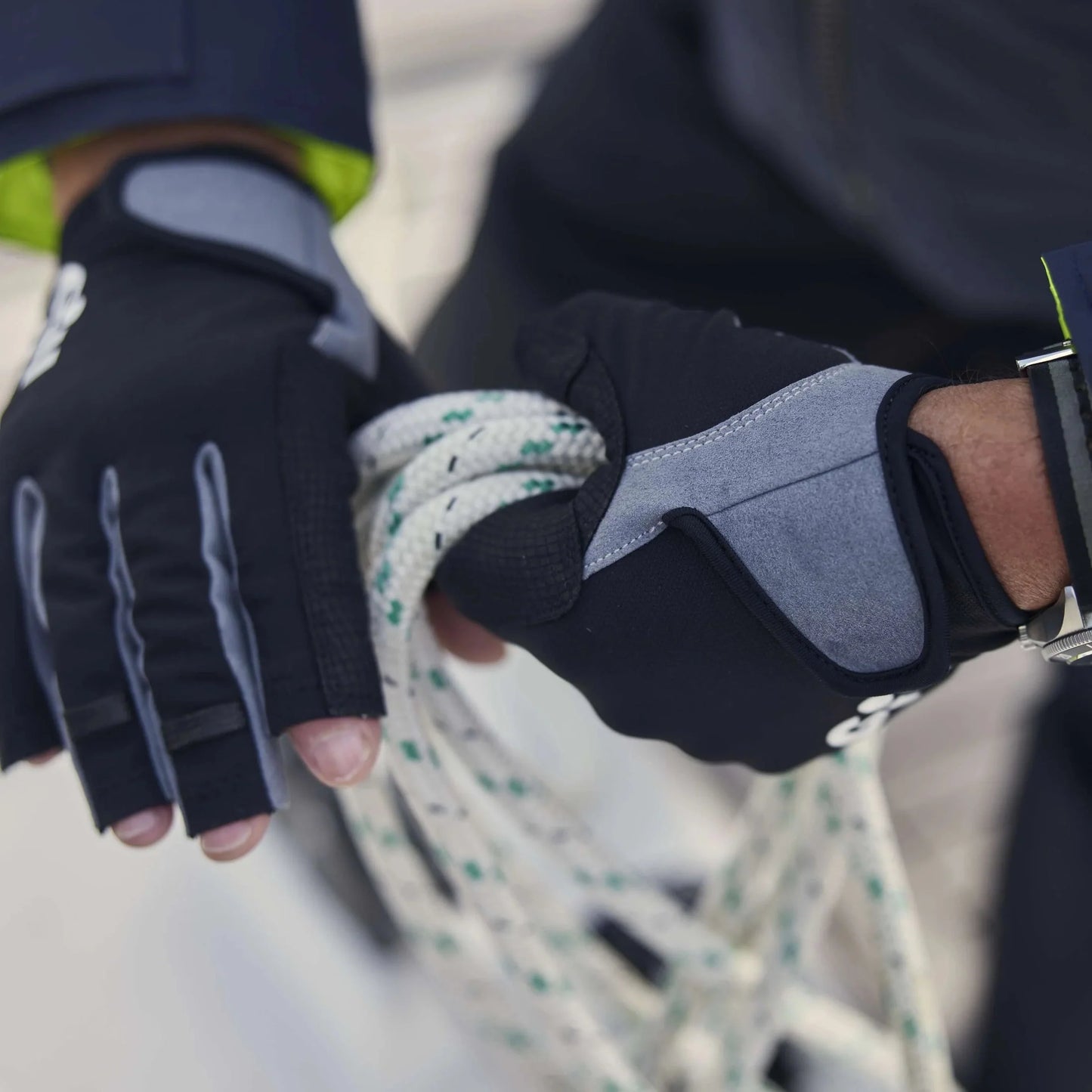 Gill Deckhand Short-Finger Sailing Gloves - Black