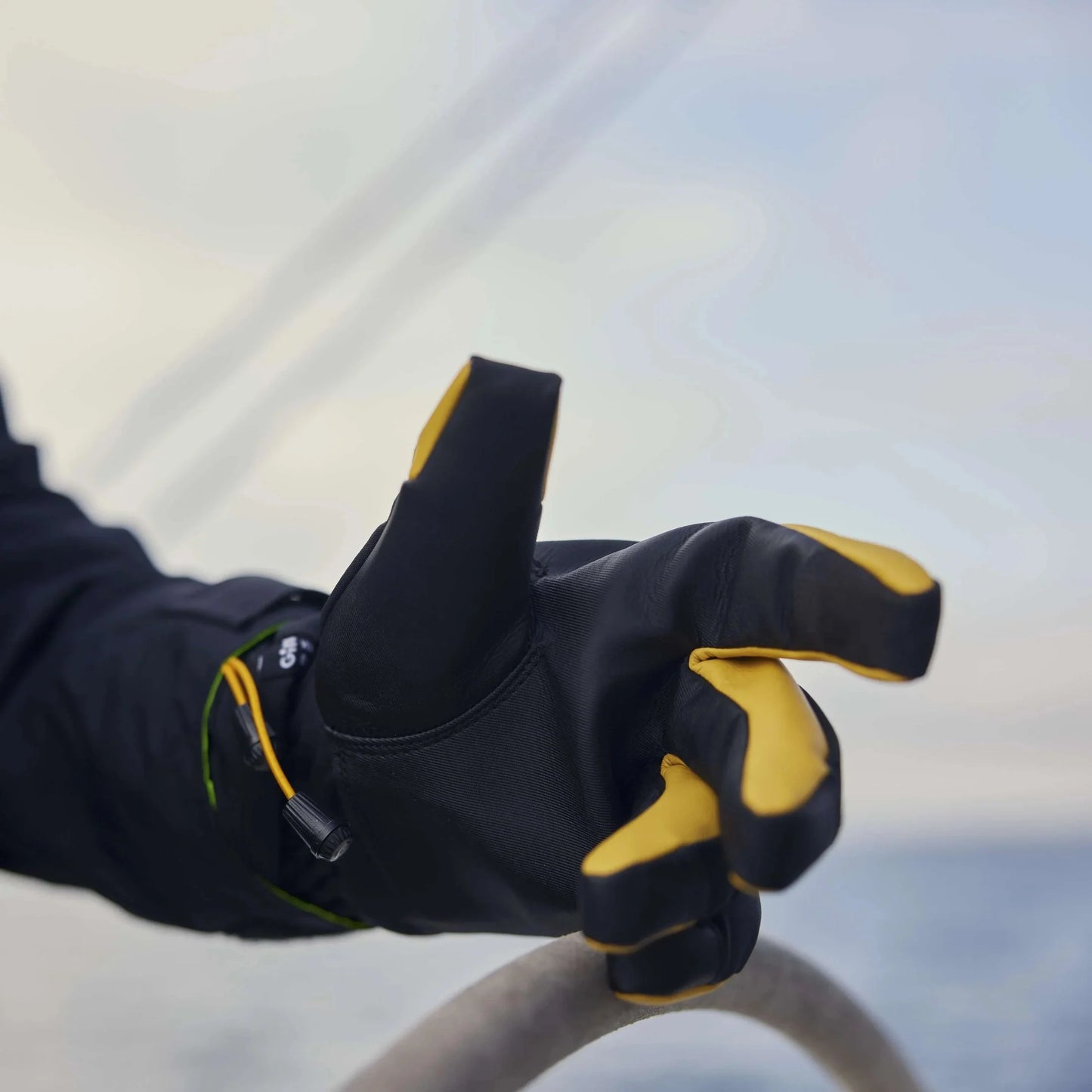Gill Helmsman Gloves - Black